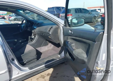 2005 Honda Accord 2.4 Dx/Dx Vp from USA, damaged, VIN 1HGCM56105A035736